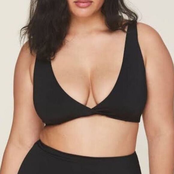 Andie Black Belmar Plunge Front Bikini Top Sz M NWT - Picture 1 of 16